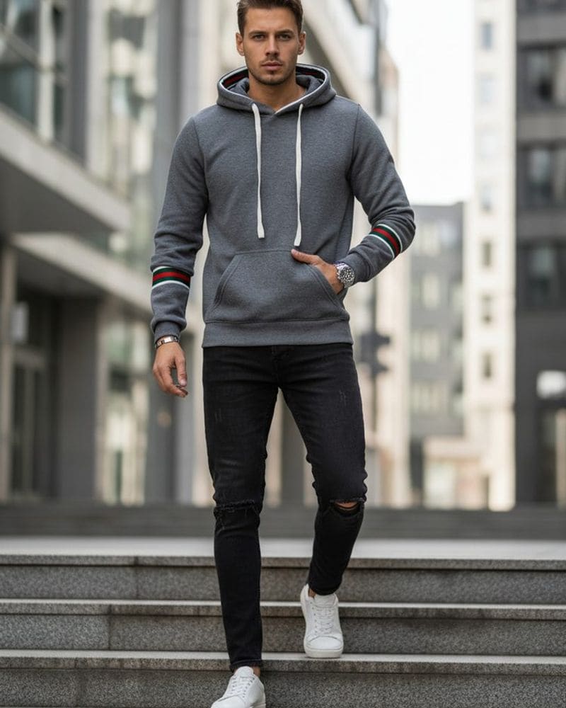Trendy mikina pre mužov s kapucňou v šedej farbe – fotka 2