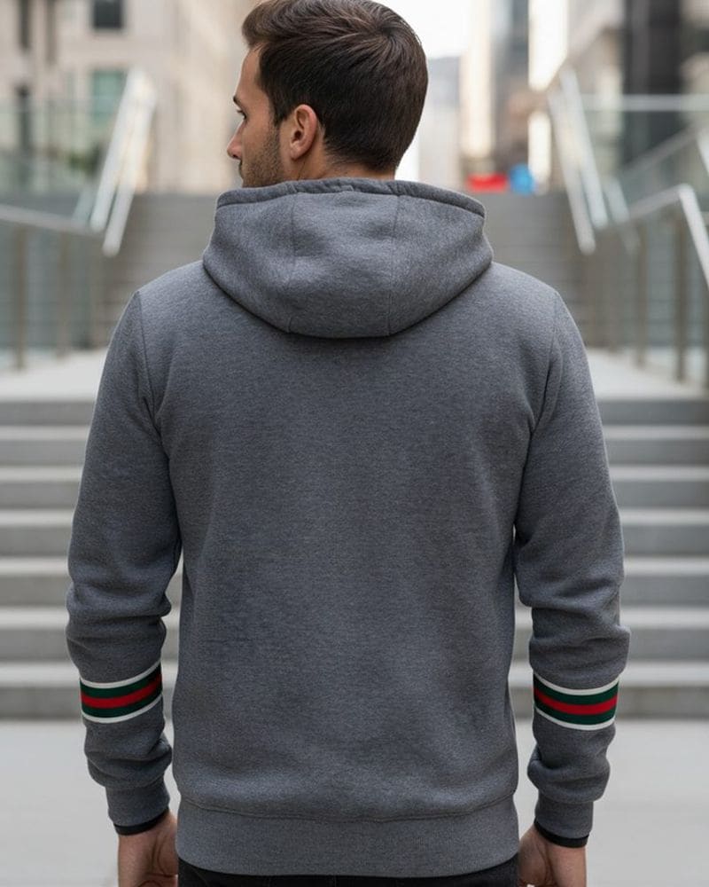 Trendy mikina pre mužov s kapucňou v šedej farbe – fotka 4