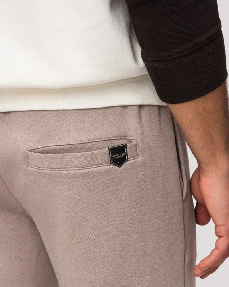 Trendy béžové kraťasy s logom – fotka 8