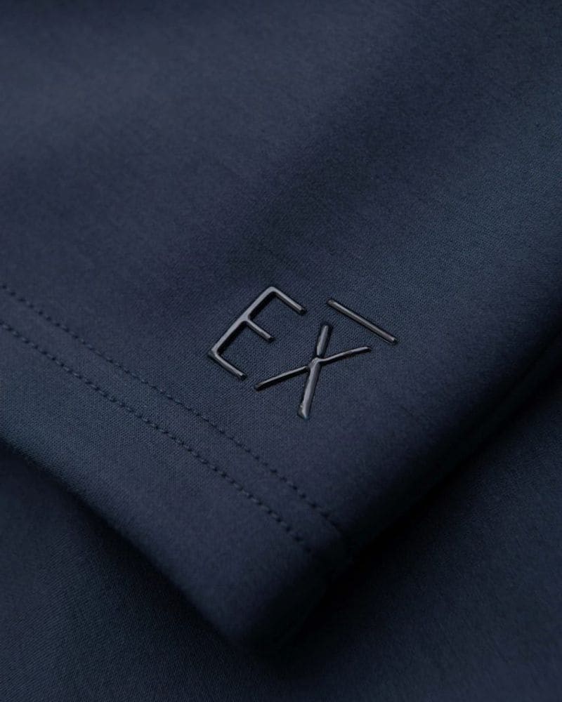 Trendy tmavo modré pánske kraťasy s logom – fotka 7