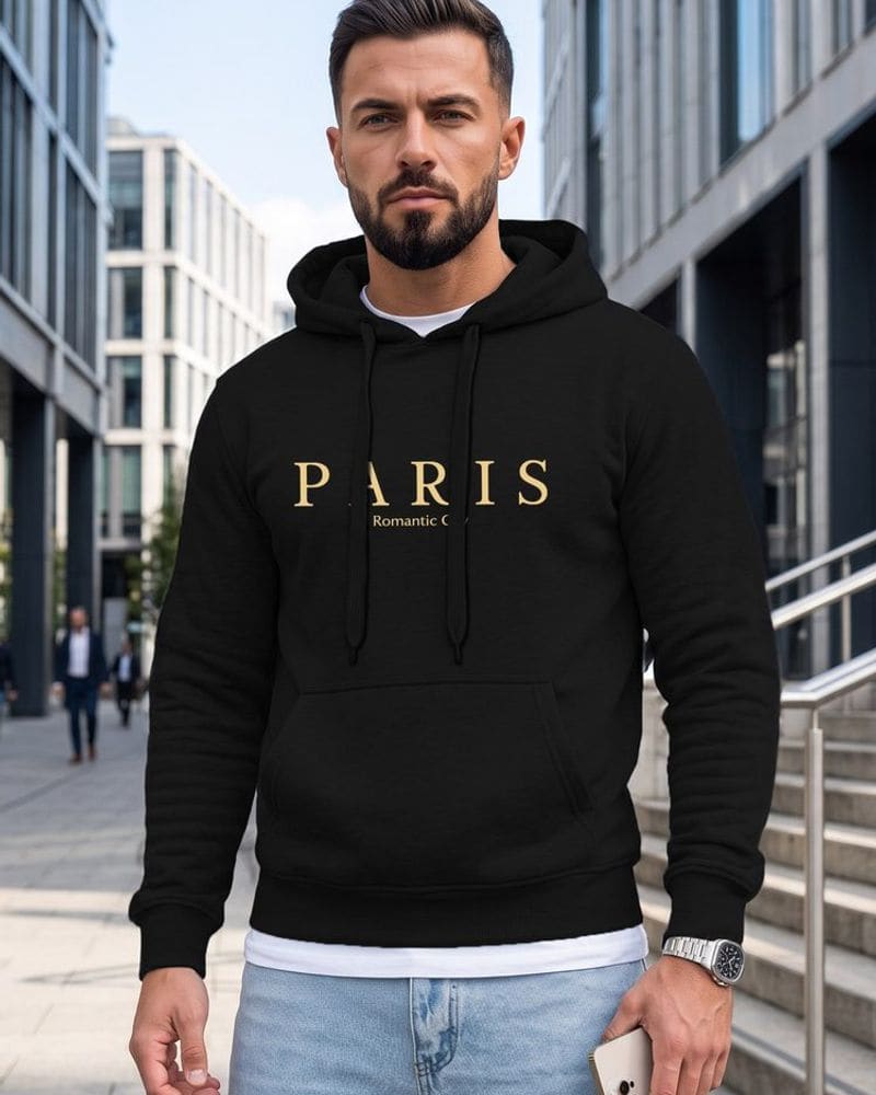 Čierna mikina s kapucňou a s nápisom mesta Paris