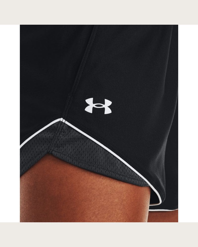Dámske tréningové kraťasy UNDER ARMOUR UA Play Up CB Short -BLK – fotka 4