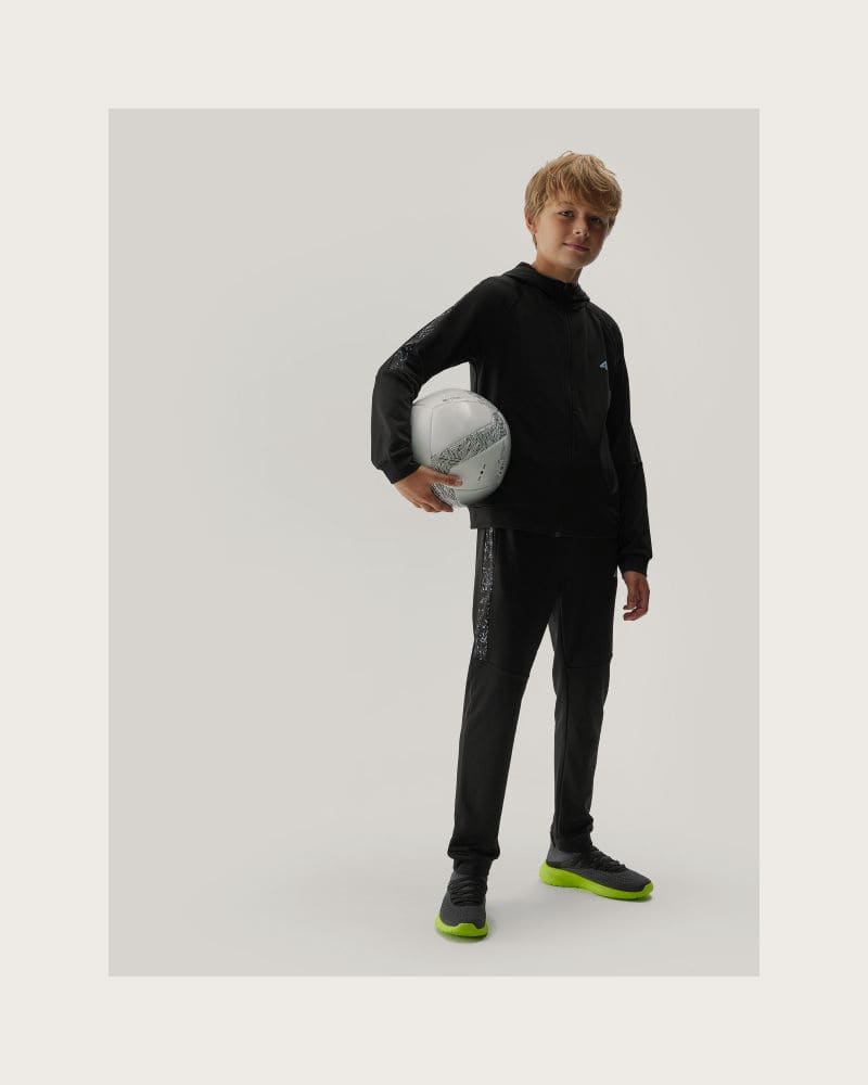 Chlapčenská zateplená tréningová mikina so zipsom 4F JUNIOR SWEATSHIRT FNK-JAW23TFSWM205-20S-DEEP BLACK – fotka 4