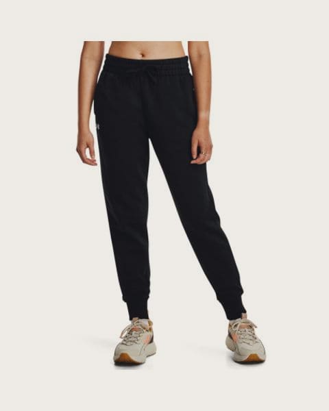Dámske zateplené tepláky UNDER ARMOUR UA Rival Fleece Jogger-BLK